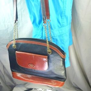 Bally leather shoulder bag made in Italy